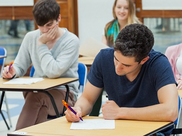 Quelques astuces pour passer ses examens avec succès